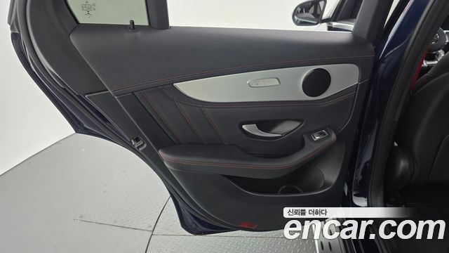Mercedes-Benz GLC-Class 2022 — photo 15