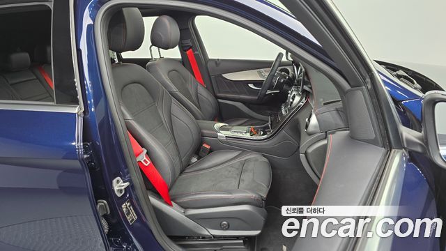 Mercedes-Benz GLC-Class 2022 — photo 16
