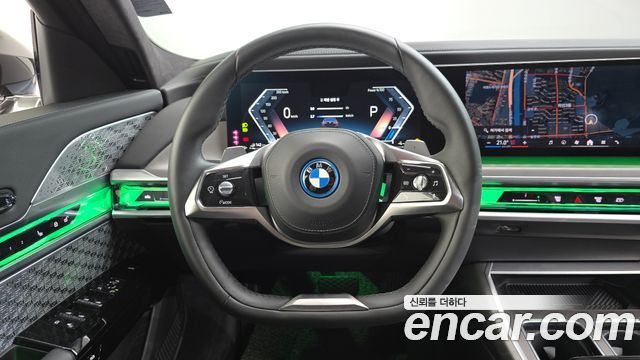 BMW 7-Series 2023 — photo 19