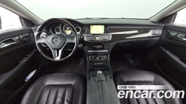 Mercedes-Benz CLS-Class 2012 — photo 7