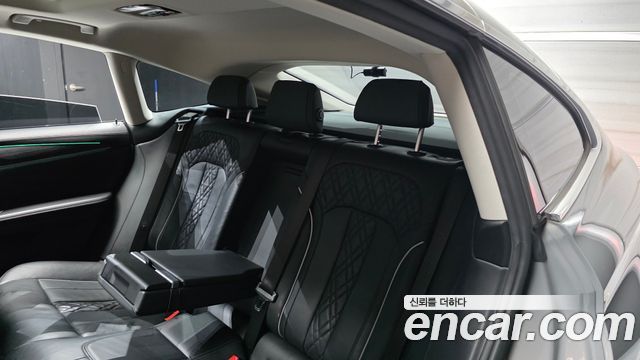 BMW Gran Turismo 2021 — photo 18