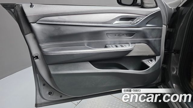 BMW Gran Turismo 2021 — photo 14