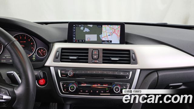 BMW 4-Series 2015 — photo 14