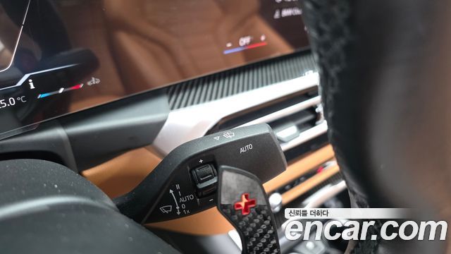 BMW 3-Series 2023 — photo 28