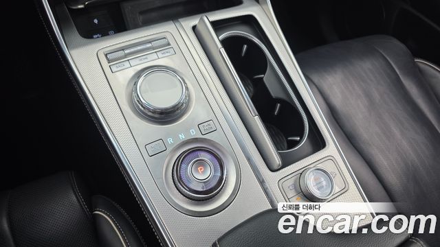 Genesis GV80 2023 — photo 9