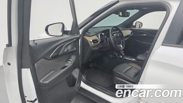 Chevrolet Korea Trailblazer 2023 — photo 10
