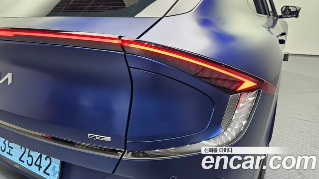 Kia EV6 2026 — photo 9