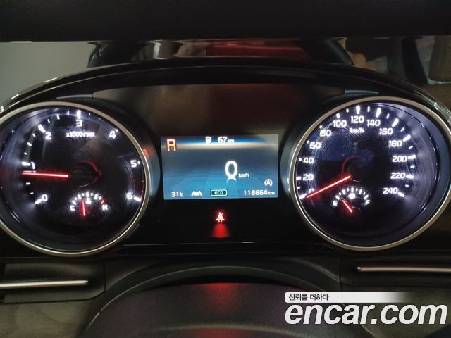 Kia Canival 2021 — photo 7