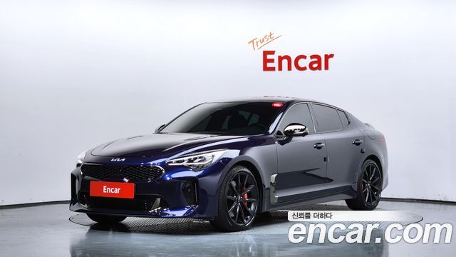 Kia Stinger 2022 — photo 1