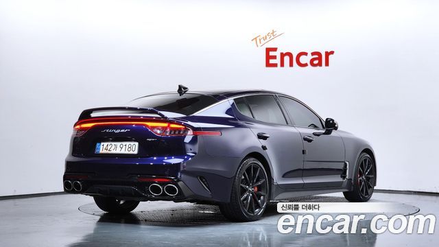 Kia Stinger 2022 — photo 2