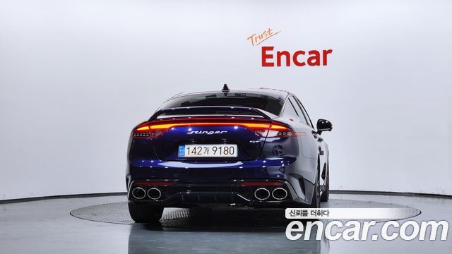 Kia Stinger 2022 — photo 4