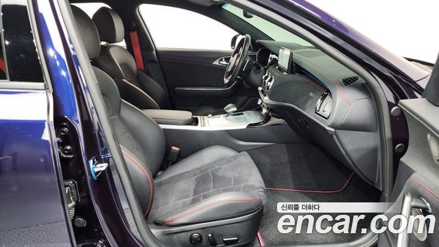 Kia Stinger 2022 — photo 16