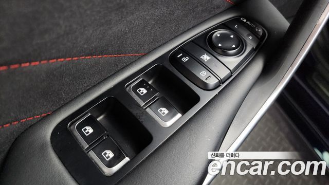 Kia Stinger 2022 — photo 29