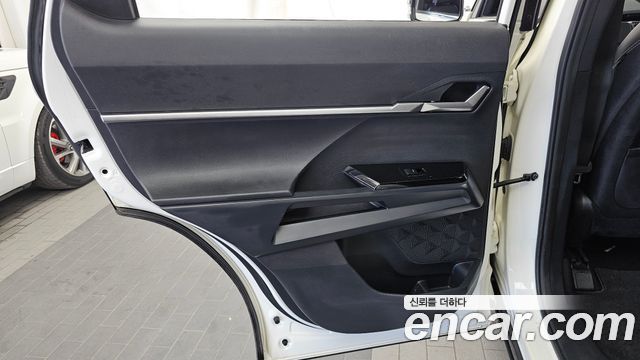 KG Mobility Torres 2023 — photo 15
