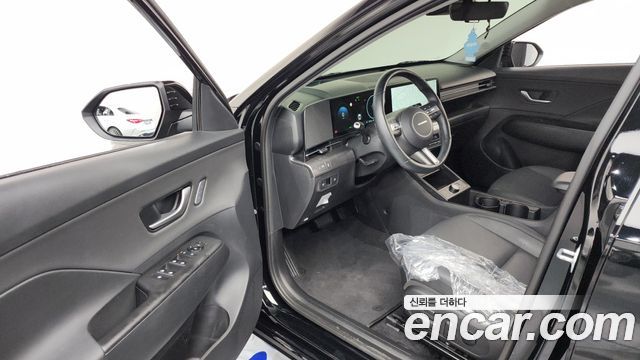 Hyundai Kona 2023 — photo 13