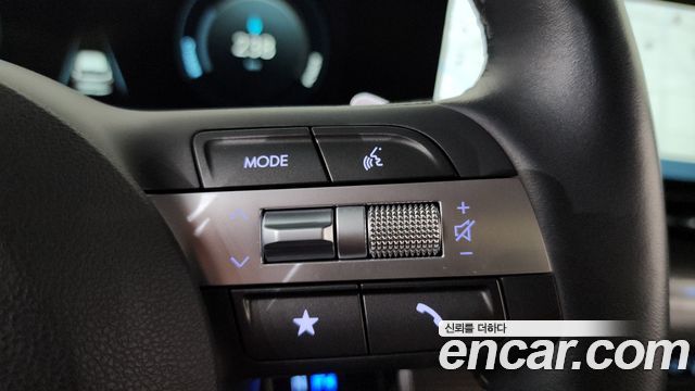 Hyundai Kona 2023 — photo 21