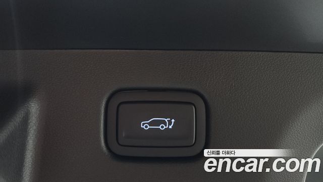 Hyundai Kona 2023 — photo 23