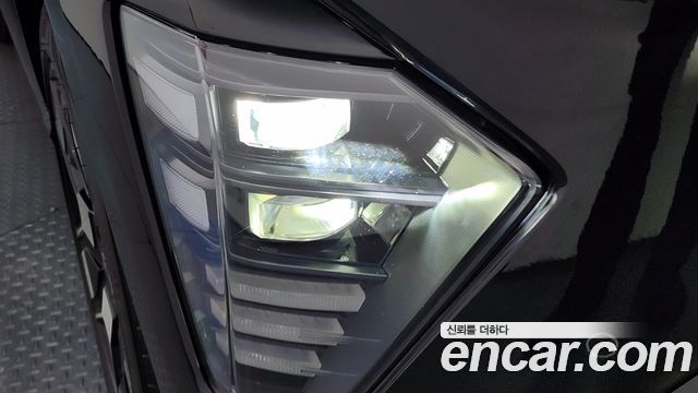 Hyundai Kona 2023 — photo 8