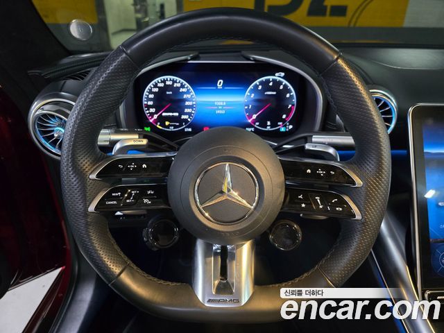 Mercedes-Benz SL-Class 2023 — photo 18