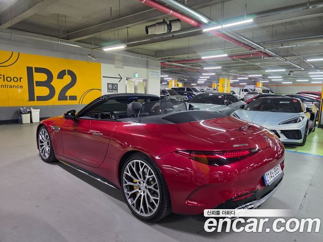 Mercedes-Benz SL-Class 2023 — photo 35