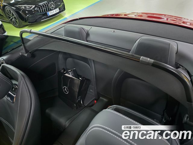 Mercedes-Benz SL-Class 2023 — photo 38