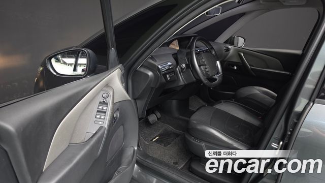 Citroën / DS C4 Picasso 2015 — photo 10