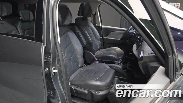 Citroën / DS C4 Picasso 2015 — photo 12