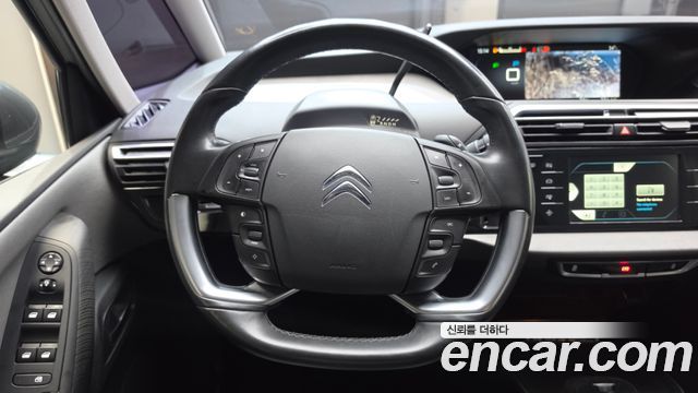 Citroën / DS C4 Picasso 2015 — photo 13