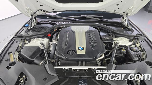 BMW 5-Series 2018 — photo 6
