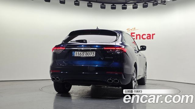 Maserati Levante 2022 — photo 4