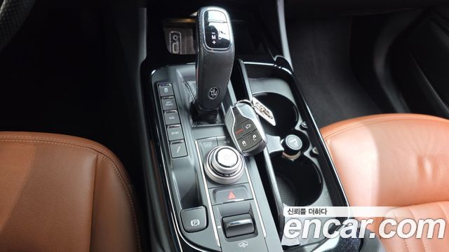 Maserati Levante 2022 — photo 9