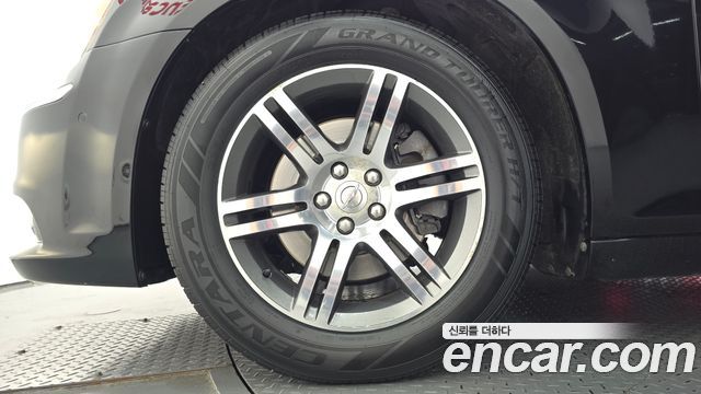 Chrysler 300C 2012 — photo 5