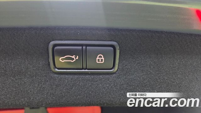 Hyundai Genesis 2016 — photo 15