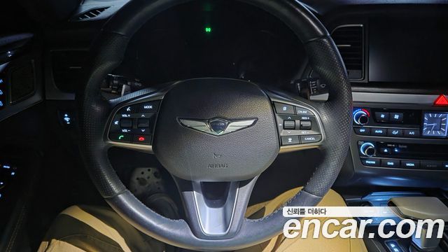 Hyundai Genesis 2016 — photo 16