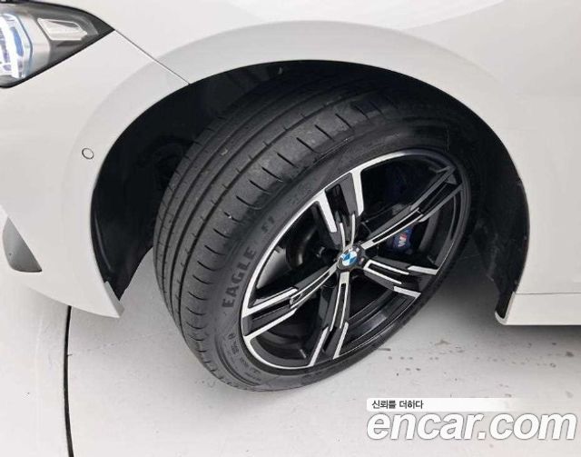 BMW 3-Series 2025 — photo 6