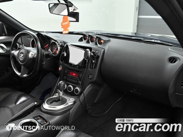 Nissan 370Z 2016 — photo 7