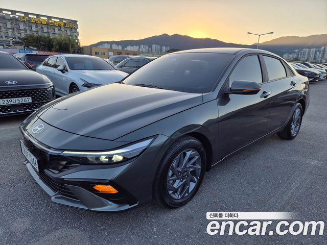 Hyundai AVANTE 2024 — photo 2