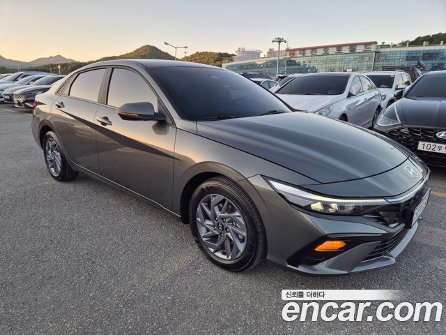 Hyundai AVANTE 2024 — photo 3