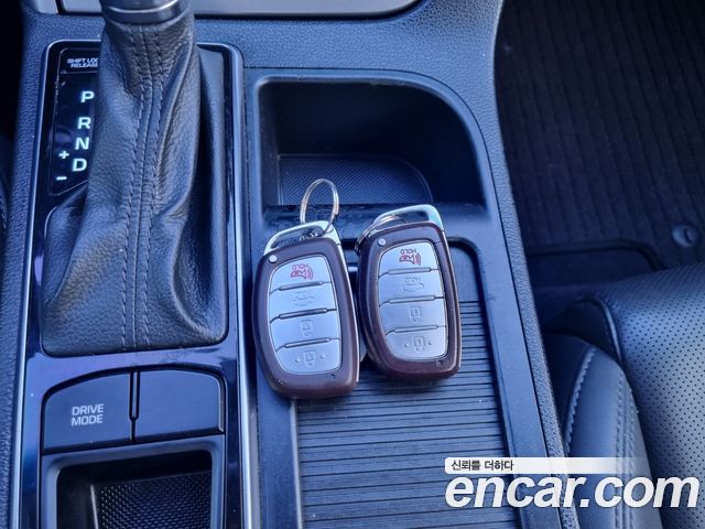 Hyundai Sonata 2016 — photo 19
