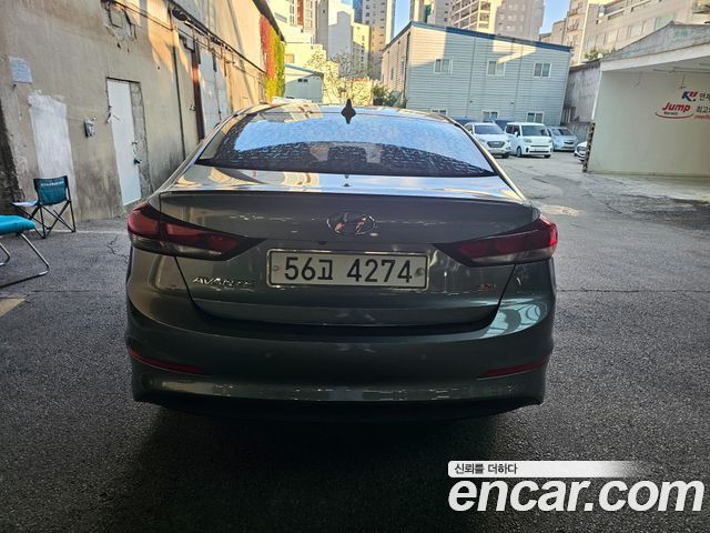 Hyundai AVANTE 2016 — photo 4