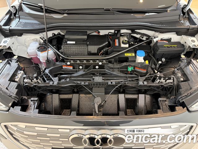 Audi Q4 e-tron 2026 — photo 6