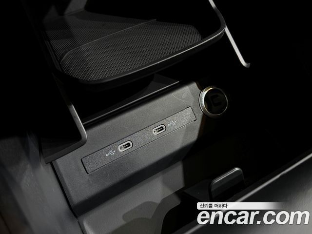 Audi Q4 e-tron 2026 — photo 18