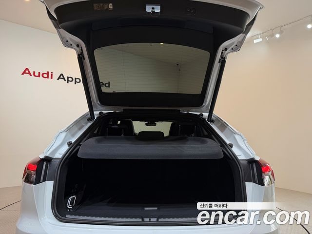Audi Q4 e-tron 2026 — photo 20