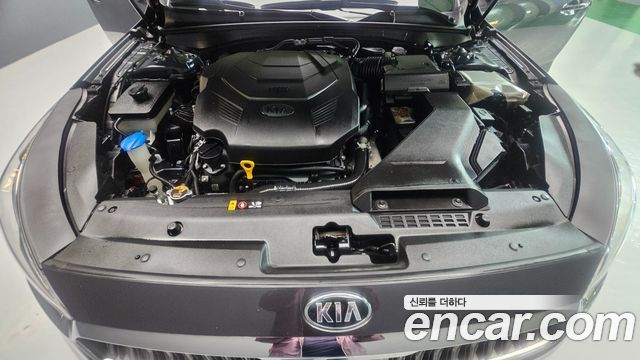 Kia K7 2018 — photo 6