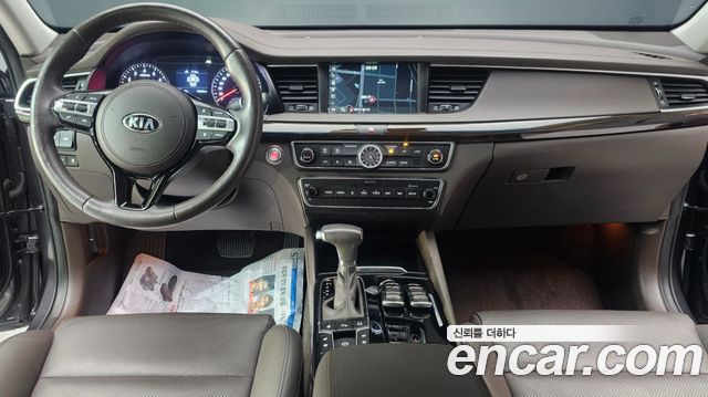 Kia K7 2018 — photo 7