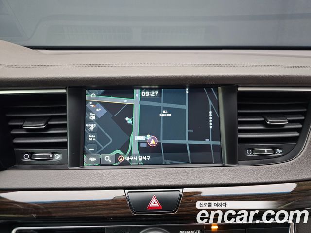 Kia K7 2018 — photo 16