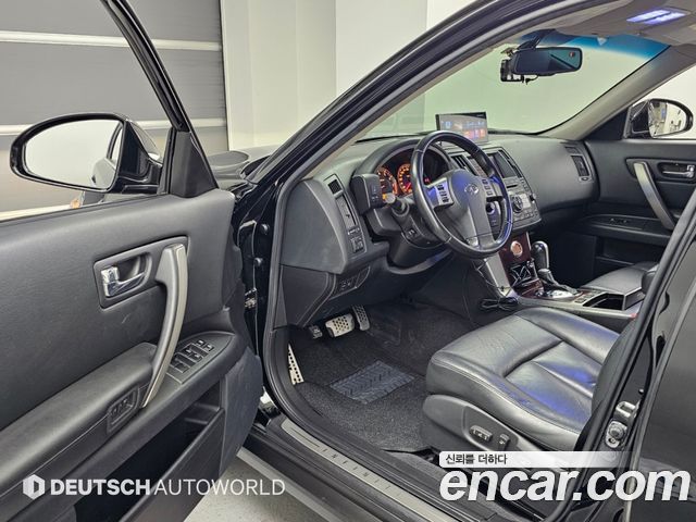 Infiniti FX 2008 — photo 11