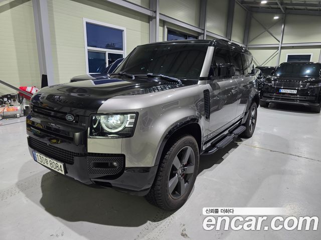 Land Rover Defender 2023 — photo 1