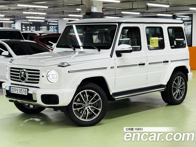 Mercedes-Benz G-Class 2026 — photo 1