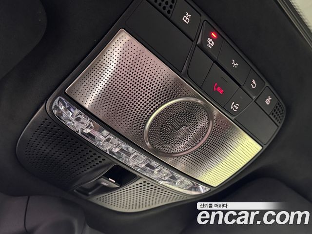 Mercedes-Benz G-Class 2026 — photo 20
